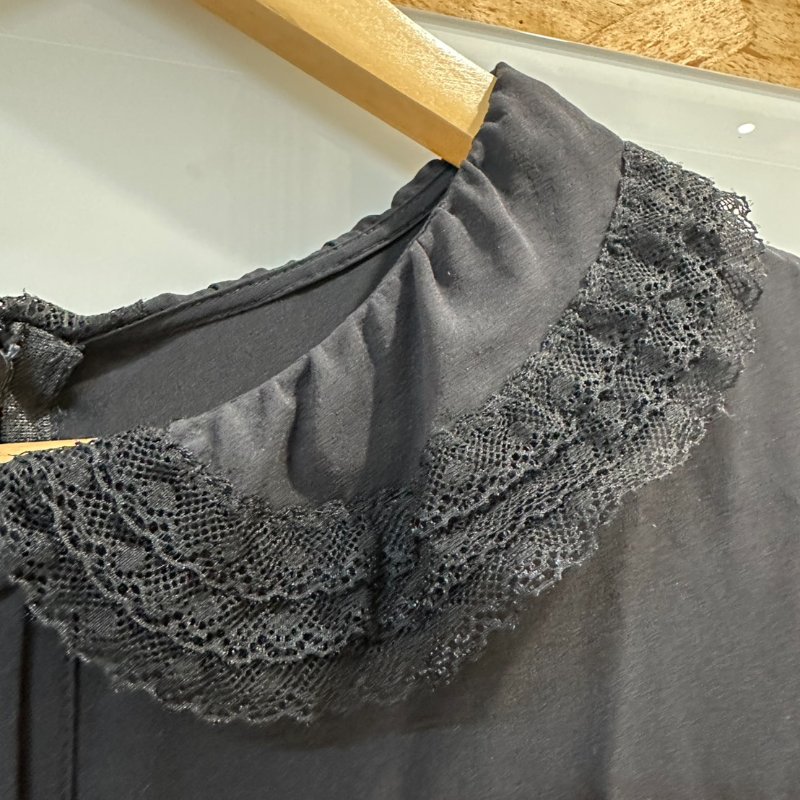 【美收精品】Fendi黑色蕾絲邊長裙 2-704-3