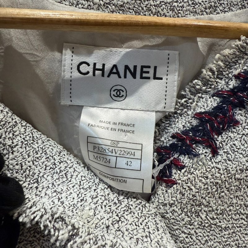 【美收精品】CHANEL灰白亮粉紫邊長裙 2-724-6
