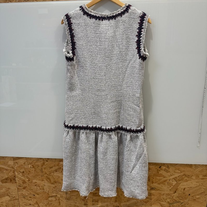 【美收精品】CHANEL灰白亮粉紫邊長裙 2-724-8