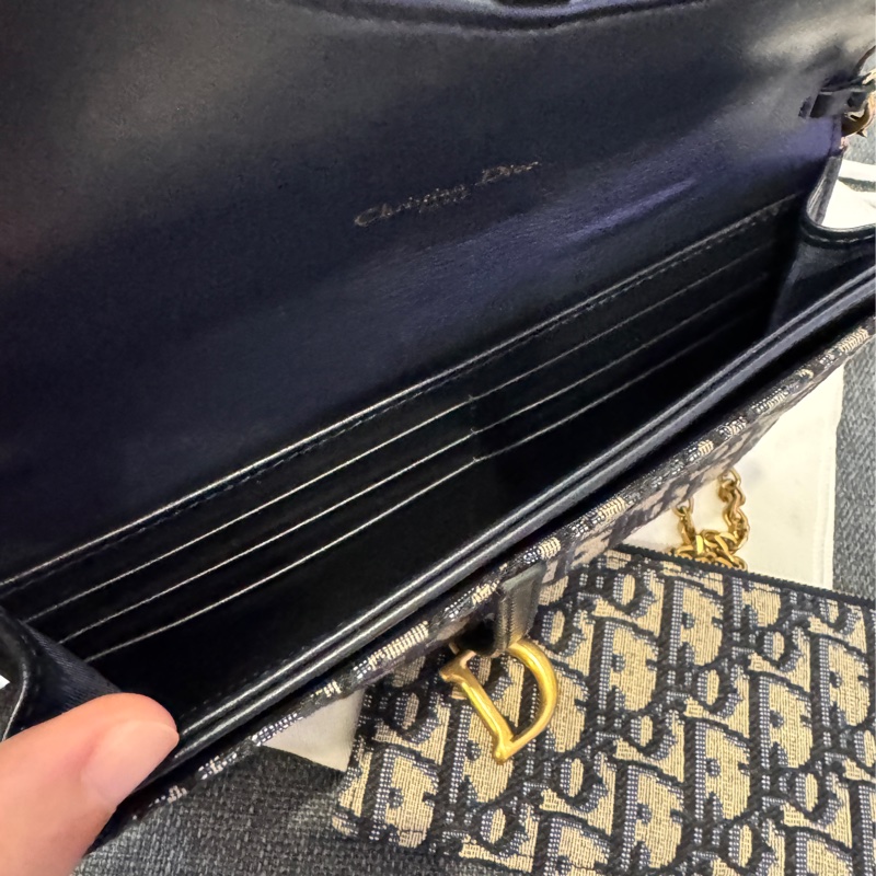 Dior Saddle 小型附鏈帶手拿包斜背包WOC，金屬鏈帶可拆附小扁包-13