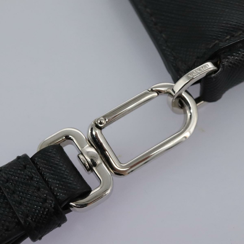 【日本直送】PRADA 手拿包 皮革 2 用 黑色 正品 PP352AV-7