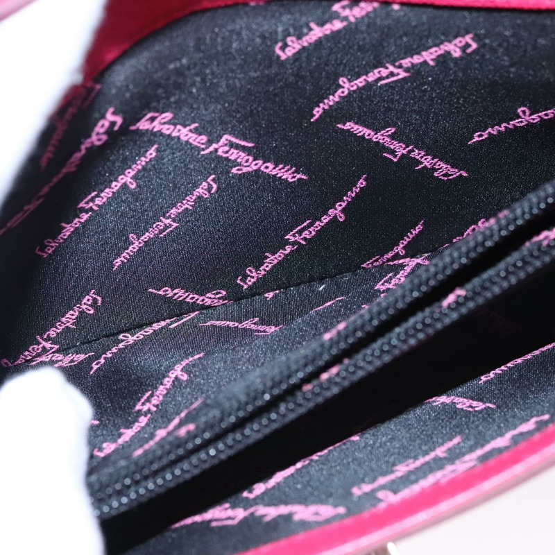 【日本直送】Salvatore Ferragamo Gancini 單肩包 Safiano 皮革 粉紅色銀色 正品 MY169V-22