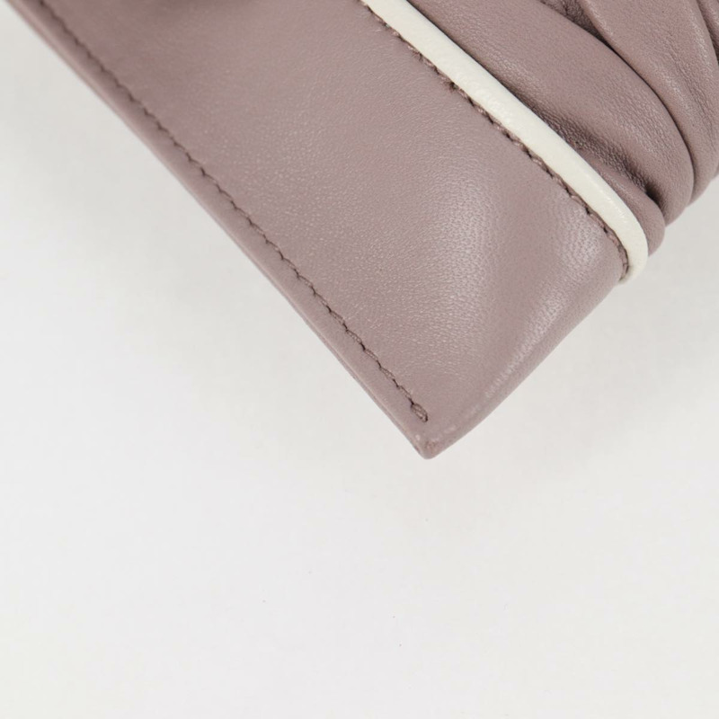 【日本直送】Miu Miu 絎縫鏈條單肩包 皮革 米色銀色 正品 118553M-14