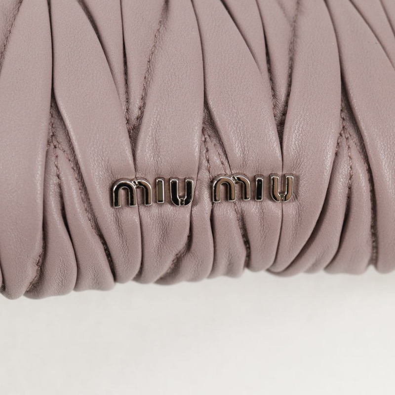 【日本直送】Miu Miu 絎縫鏈條單肩包 皮革 米色銀色 正品 118553M-18
