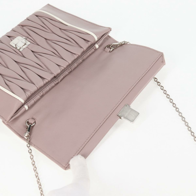 【日本直送】Miu Miu 絎縫鏈條單肩包 皮革 米色銀色 正品 118553M-21