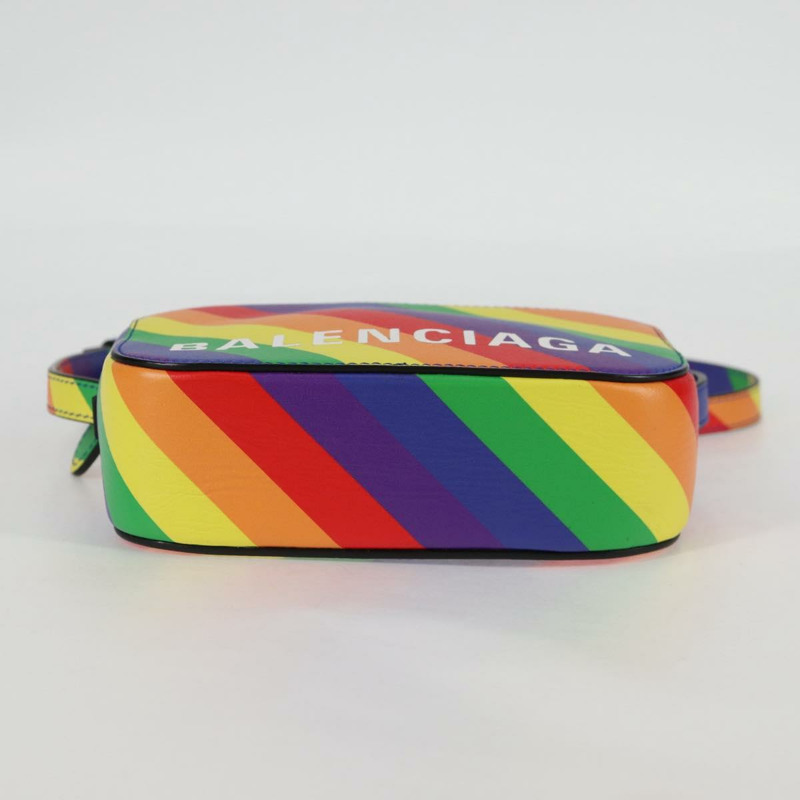 【日本直送】BALENCIAGA XS 相機包 單肩包 皮革 彩虹色 558171 正品 120939M-4