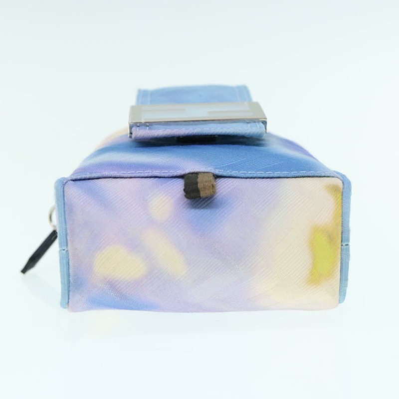 【日本直送】FENDI Zucca 帆布肩背包 淺藍色 正品 62025AV-5