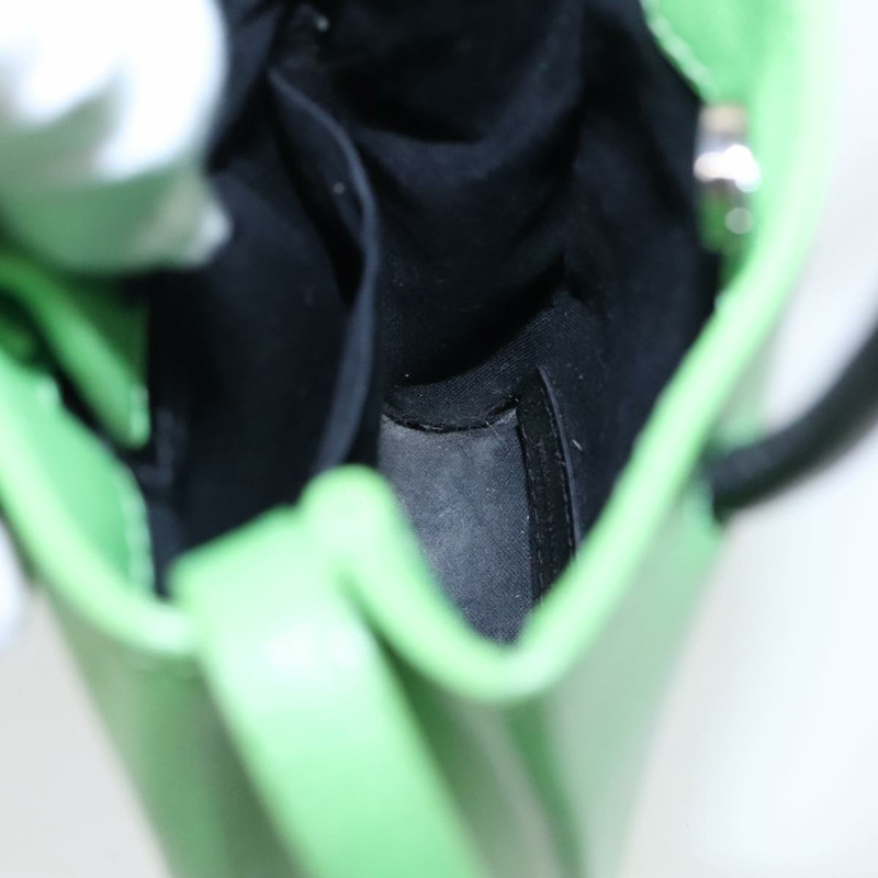 【日本直送】BALENCIAGA 手機殼 單肩包 皮革 綠色 銀色 593826 授權 91748AV-18