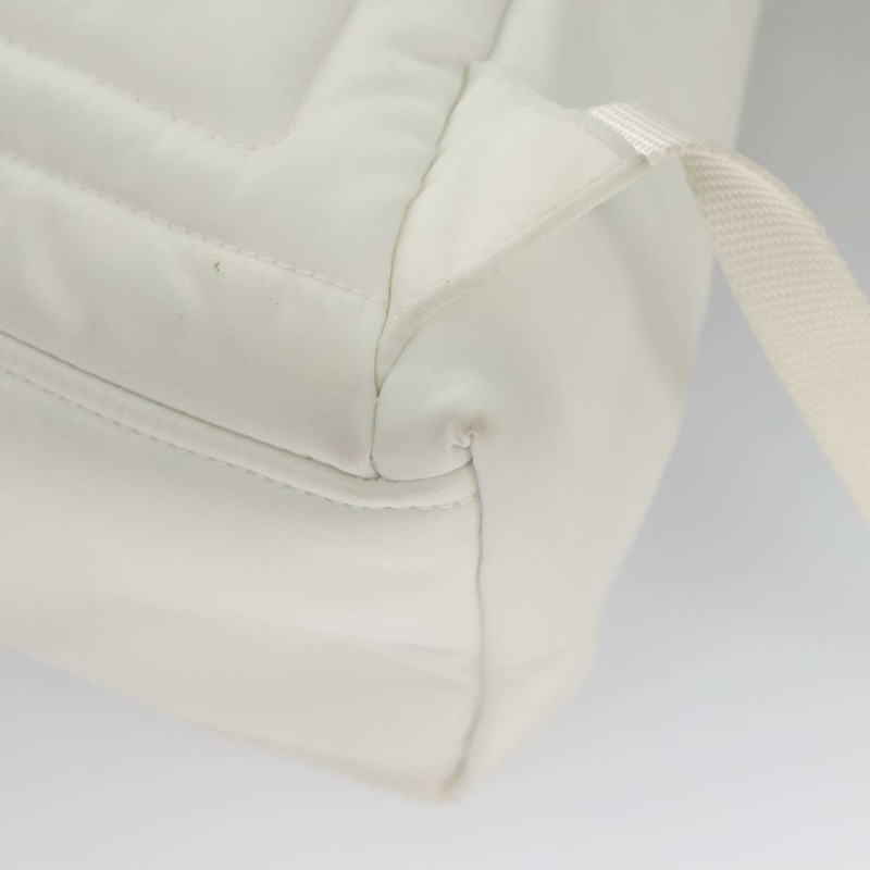 【日本直送】PRADA 背包 尼龍 白銀 正品 105813V-8