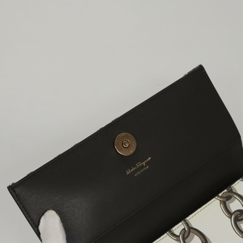 【日本直送】Salvatore Ferragamo Gancini 單肩皮夾 皮革 白色 正品 108583V-19