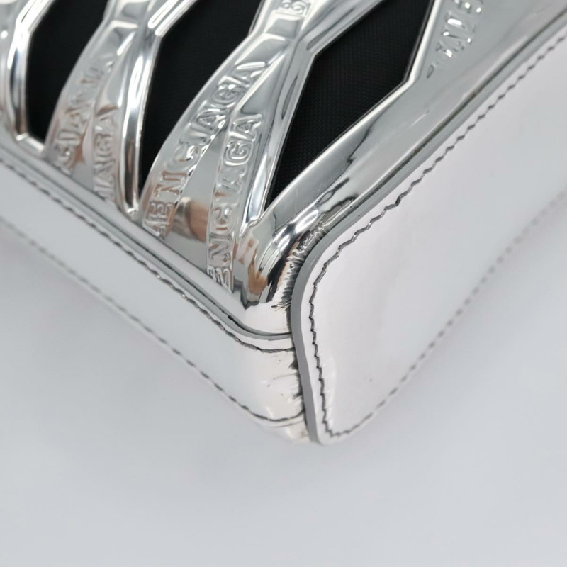 【日本直送】BALENCIAGA Neophone手機支架單肩包 琺瑯銀色 660787 正品 110436AV-7