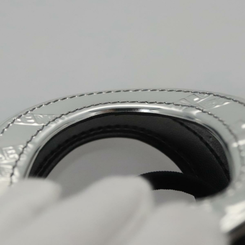 【日本直送】BALENCIAGA Neophone手機支架單肩包 琺瑯銀色 660787 正品 110436AV-13