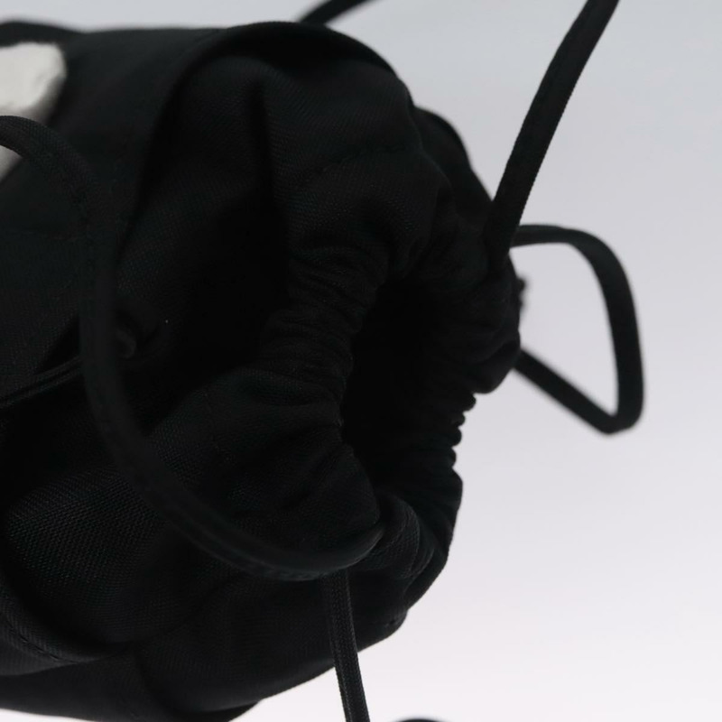 【日本直送】BALENCIAGA Neophone手機支架單肩包 琺瑯銀色 660787 正品 110436AV-17