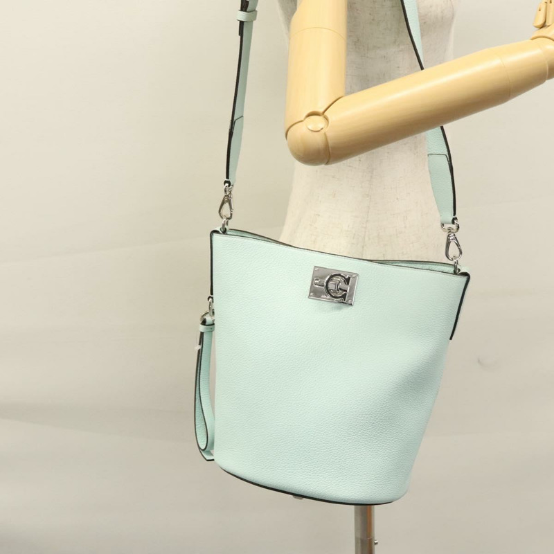 【日本直送】Salvatore Ferragamo Gancini 單肩包皮革銀色薄荷綠正品 BD070AV-22