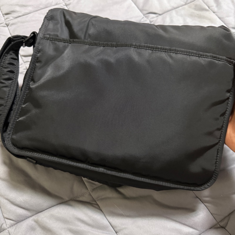 Saint Laurent 尼龍Niki 大號-1