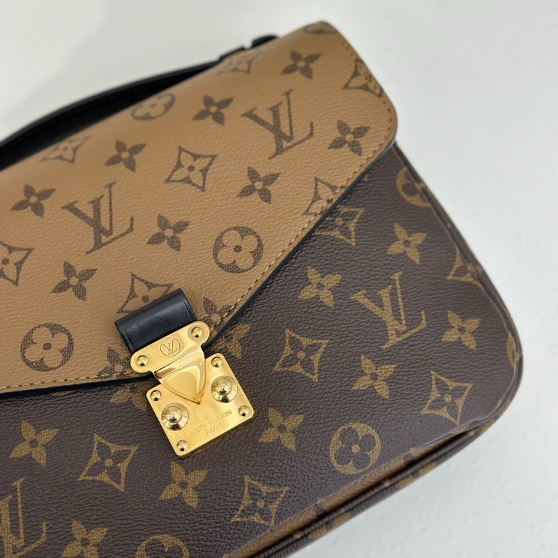 LOUIS VUITTON 拚色老花郵差包-2
