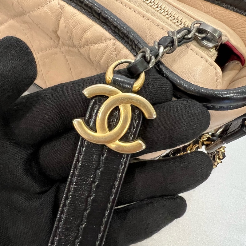 CHANEL流浪包 小號膚色-9