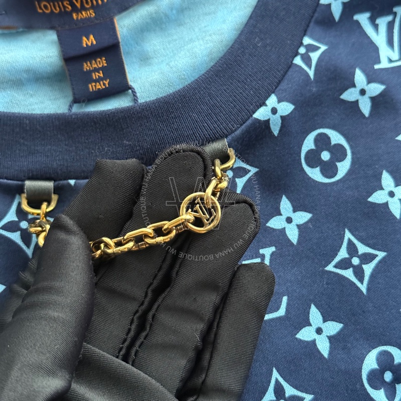 （已售出）🤍LV鏈飾上衣 / LV上衣（深藍色） 無花果精品-8