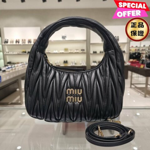 🎉新品好折扣✨Miu Miu 5BC125 Wander Matelasse 納帕軟皮半月包 黑色