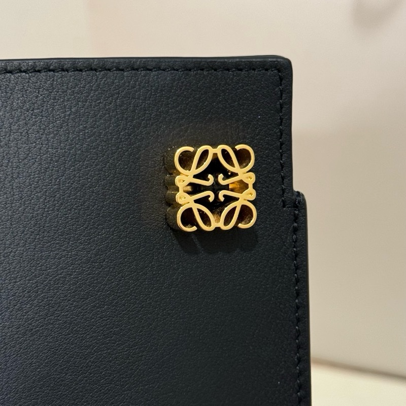 LOEWE Dice pocket 肩背/斜背 兩用小包 黑色 牛皮 骰子包-1