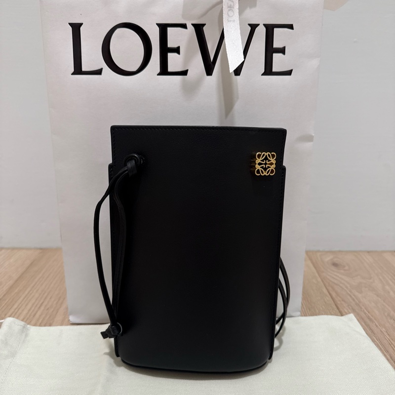 LOEWE Dice pocket 肩背/斜背 兩用小包 黑色 牛皮 骰子包-5
