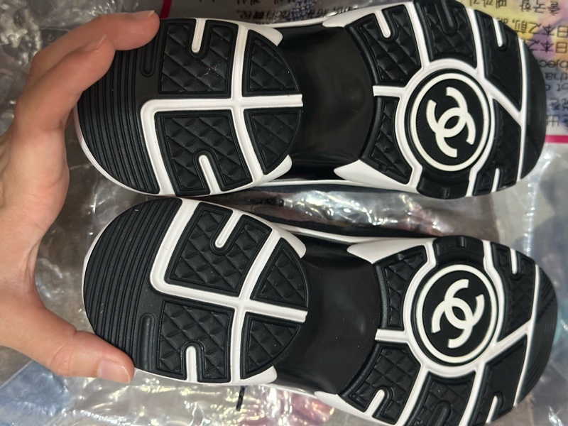 CHANEL 拼色休閒鞋-16