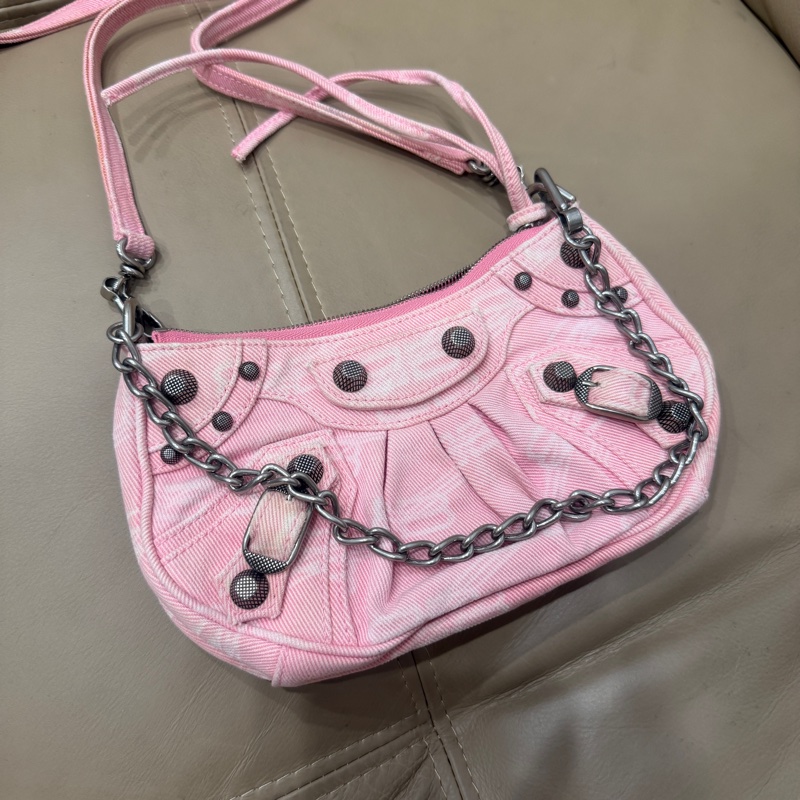 99新🈶️購證❤️ balenciaga #巴黎世家 粉色 #牛仔 #機車包 #月亮包-9