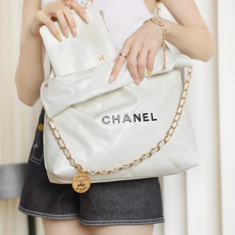 #全配 #22w入手 #全網最低 香奈兒白金黑字22bag 垃圾袋 芯片款