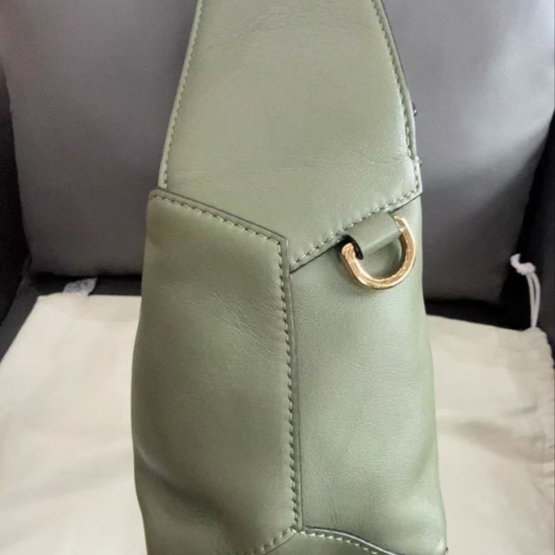 loewe Puzzle Anagram Hobo 腋下包酪梨綠 29x13 全新|配件塵袋-7