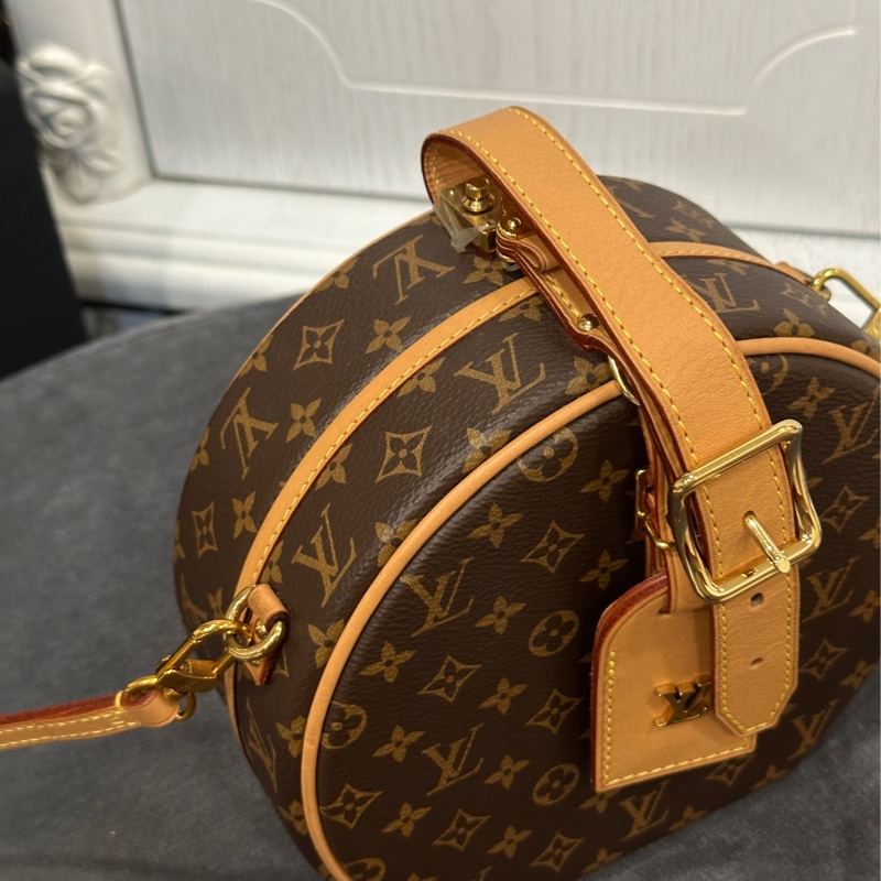 LV Boite Chapeau硬盒圓餅包 芯片款 99新五金帶膜🔥高工價硬盒🉑手挽/斜背-18