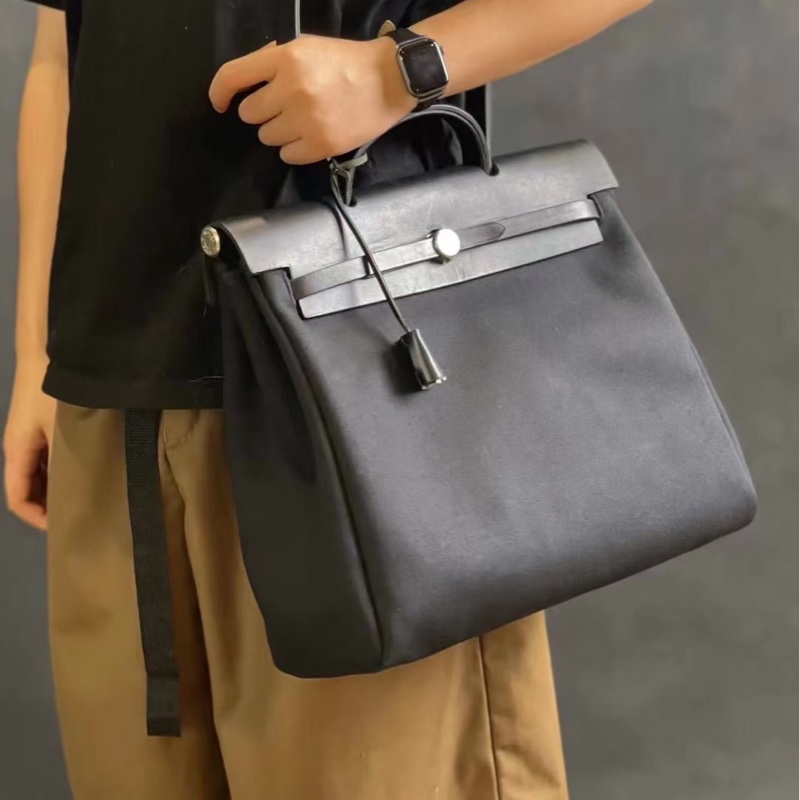 🈶台灣購證 #近新w刻全配 愛馬仕黑銀herbag39郵差斜挎包🔥全網最低🔥-0