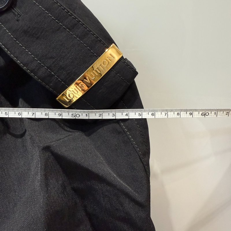 【美收精品】LV 黑色外套 2-718-18