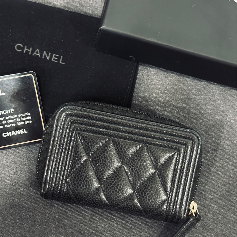 🈶購證 #99新全配 香奈兒黑金荔枝牛皮Leboy卡夾短夾-1