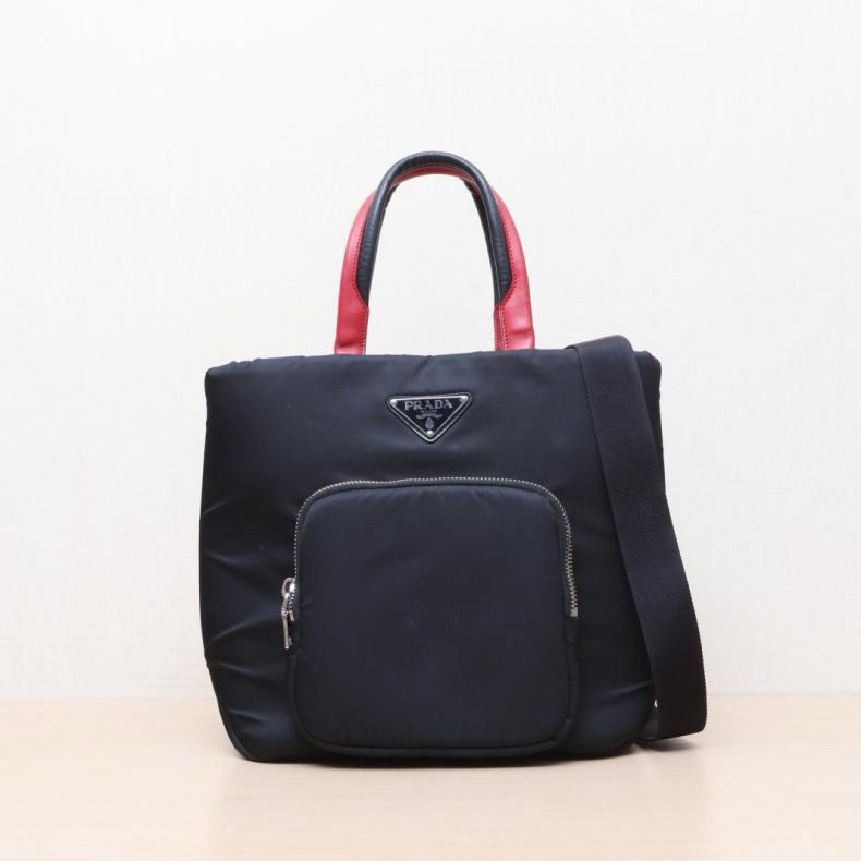 PRADA(普拉達) 黑色  尼龍 銀扣 手提托特斜挎包配肩帶-0