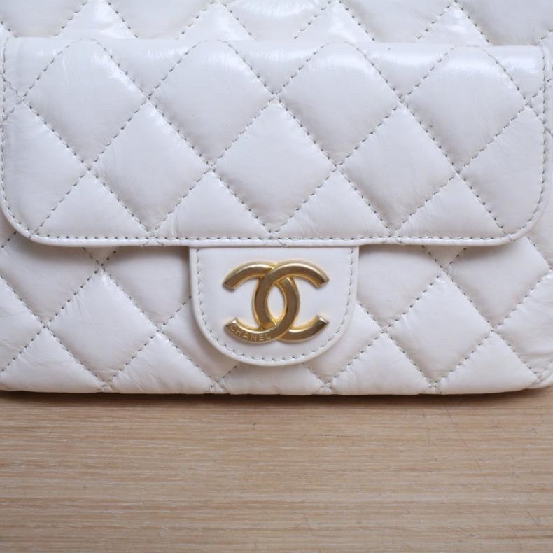 CHANEL(香奈兒) 23C 天貓精靈 HOBO嬉皮包 小號 19cm 白色  晶片開 金扣 金幣單皮穿鏈-5