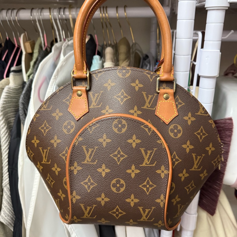 Louis Vuitton LV Ellipse PM Monogram-1