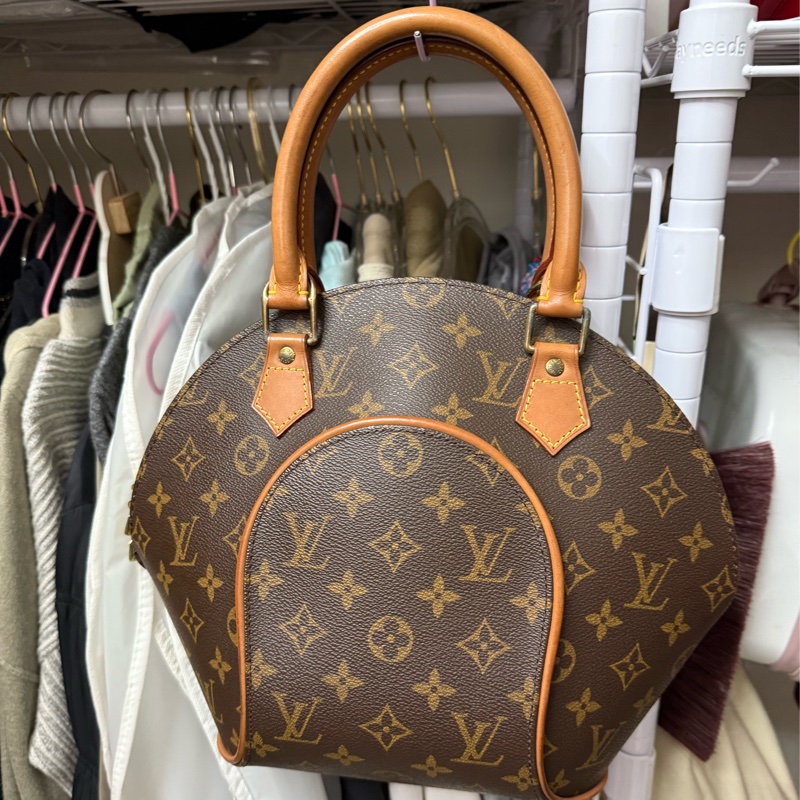 Louis Vuitton LV Ellipse PM Monogram-6