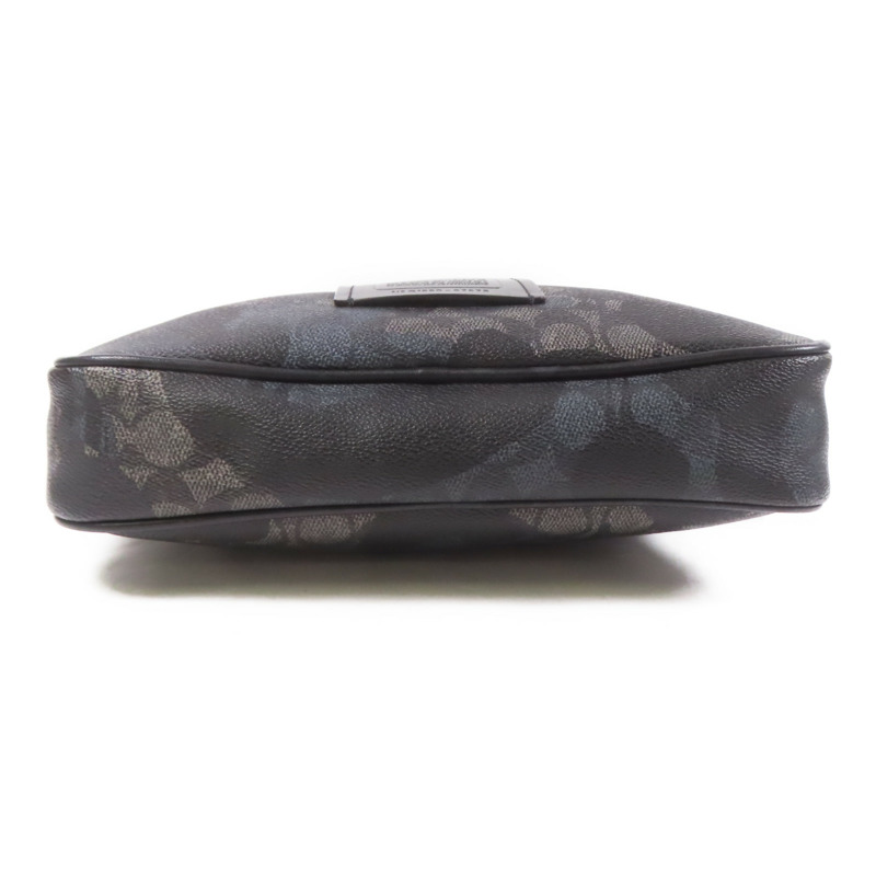 COACH 塗層帆布Shoulder Bag肩背袋-3