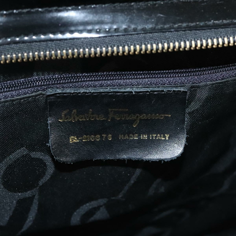 【日本直送】Salvatore Ferragamo Vala 單肩包 漆皮 黑金 正品 gh016-11