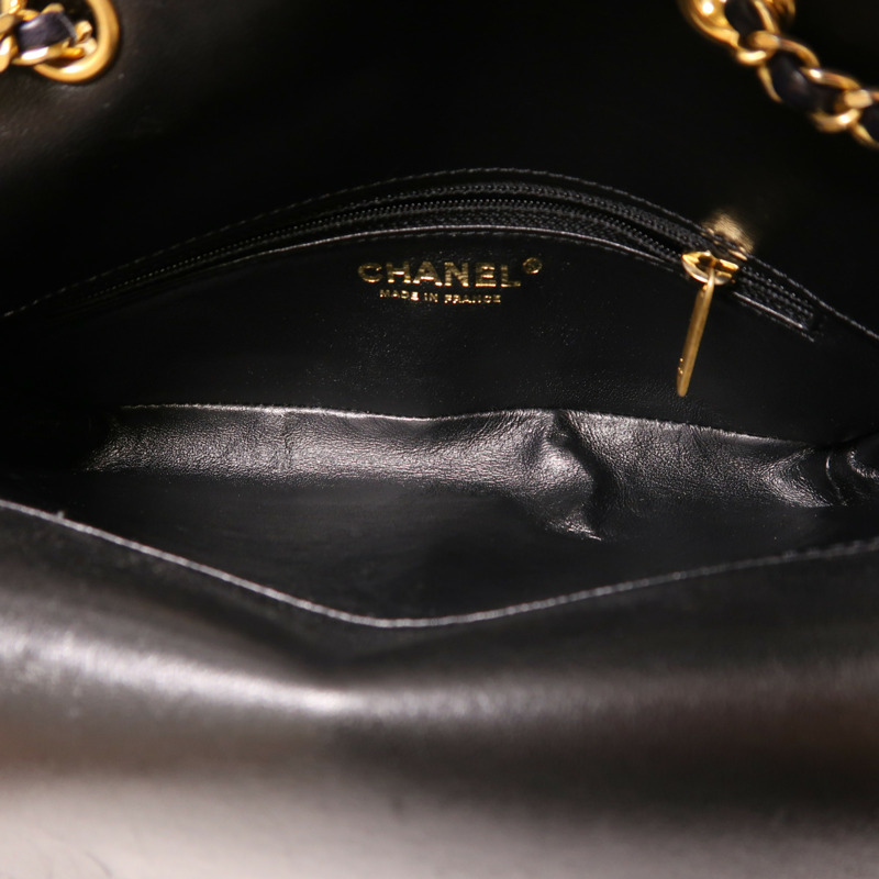 CHANEL 羊皮皮革Chain Shoulder金扣鏈帶肩背袋-5