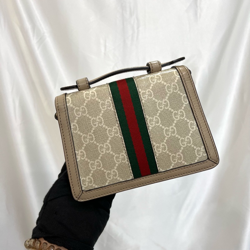 GUCCI燕麥奶老花金扣金鍊包-2