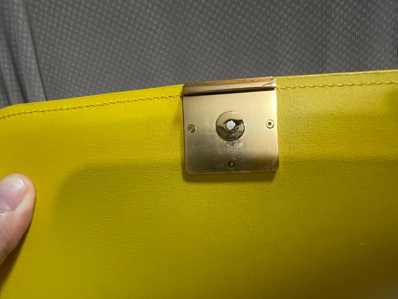 Loewe Goya小號 黃色使用幾次(肩帶正常使用痕跡、稍有小磨)-28