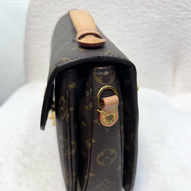 路易威登郵差包LV 原花Pochette Métis 信封下蓋郵差包M44875-7