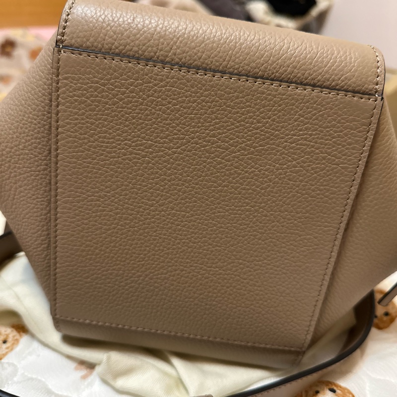 Loewe吊床包小號-7