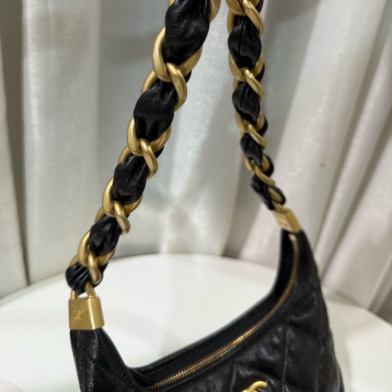 香奈兒24A HOBO 小號 人氣爆款 AS4922🖤 小型流浪包🤍甜價割愛-22