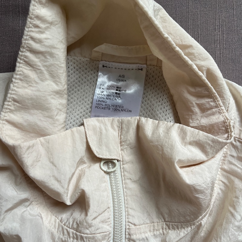 Reebok 男女同款 Oversized 防風防曬外套|卡其|運動機能快乾尼龍・經典復古風-2