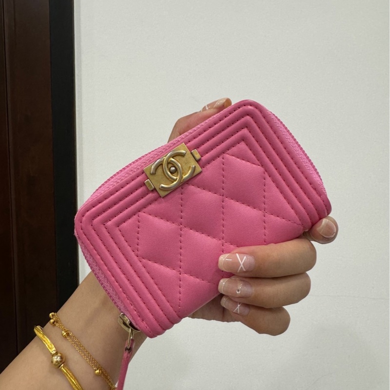 chanel 香奈兒 le boy 櫻花粉 信用卡卡夾 ㄇ拉 ㄇ字拉 卡夾 皮夾 短夾 錢包 零錢包-0