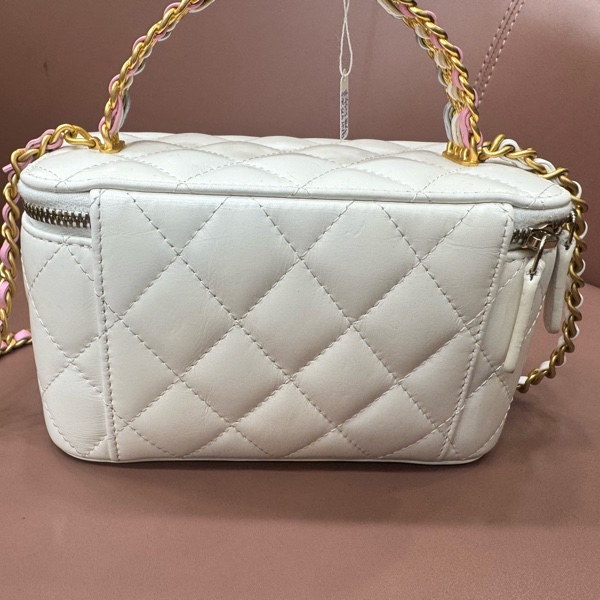 Chanel-6