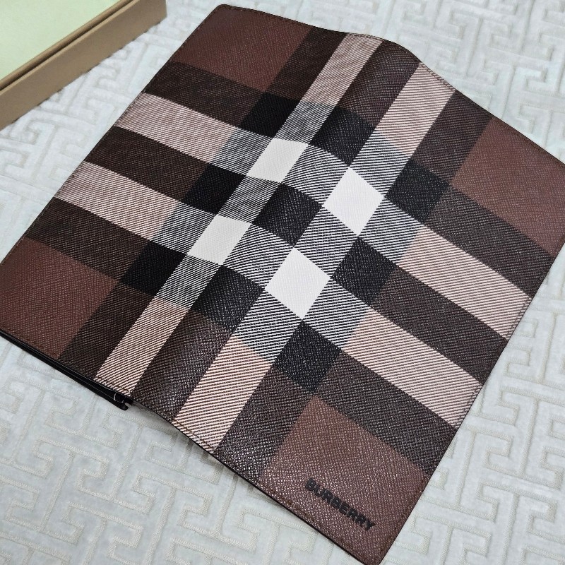 BURBERRY 經典格紋直式長夾 對開長夾 暗樺木棕色-9