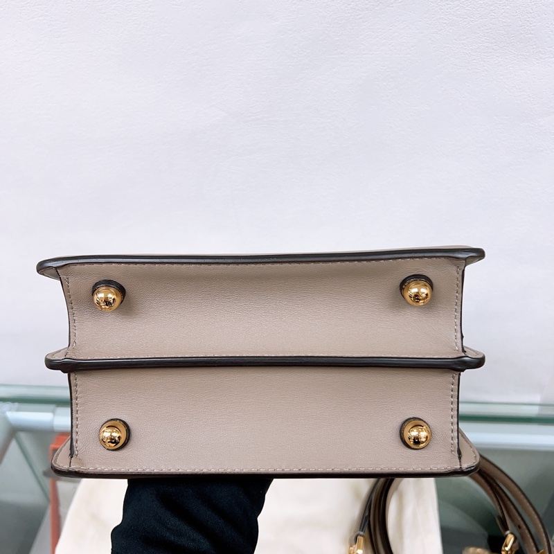 Fendi peekaboo ISeeU petit 大象灰迷你手柄包/斜挎包-3